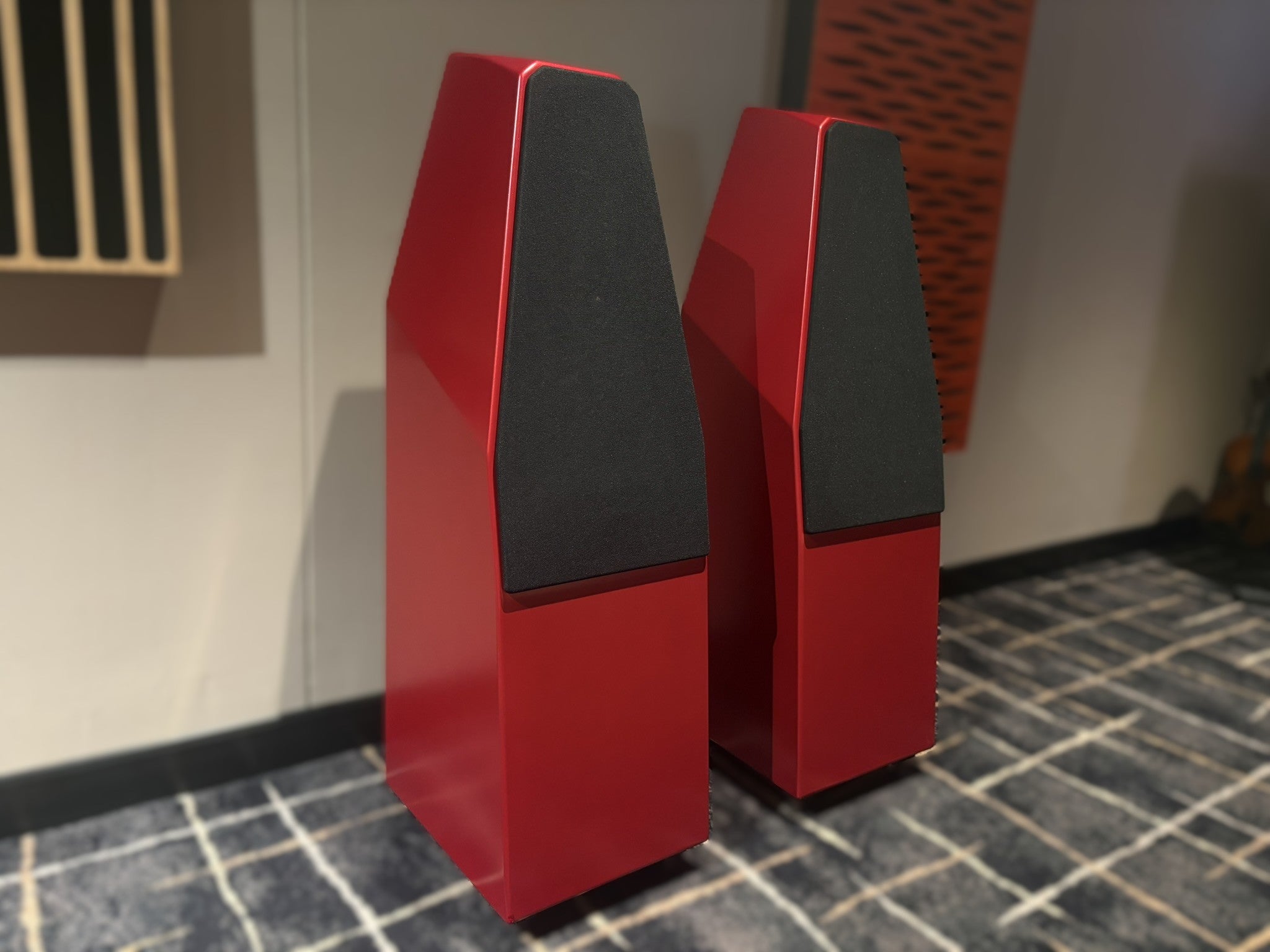 Wilson Audio Sabrina X Floorstanding Speakers, Crimson Red - As Traded