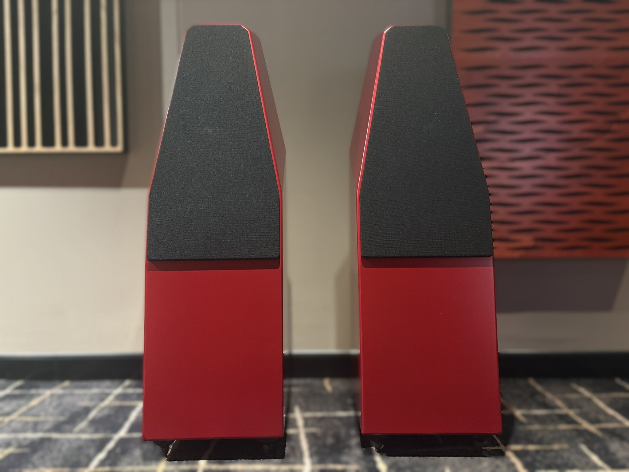 Wilson Audio Sabrina X Floorstanding Speakers, Crimson Red - As Traded