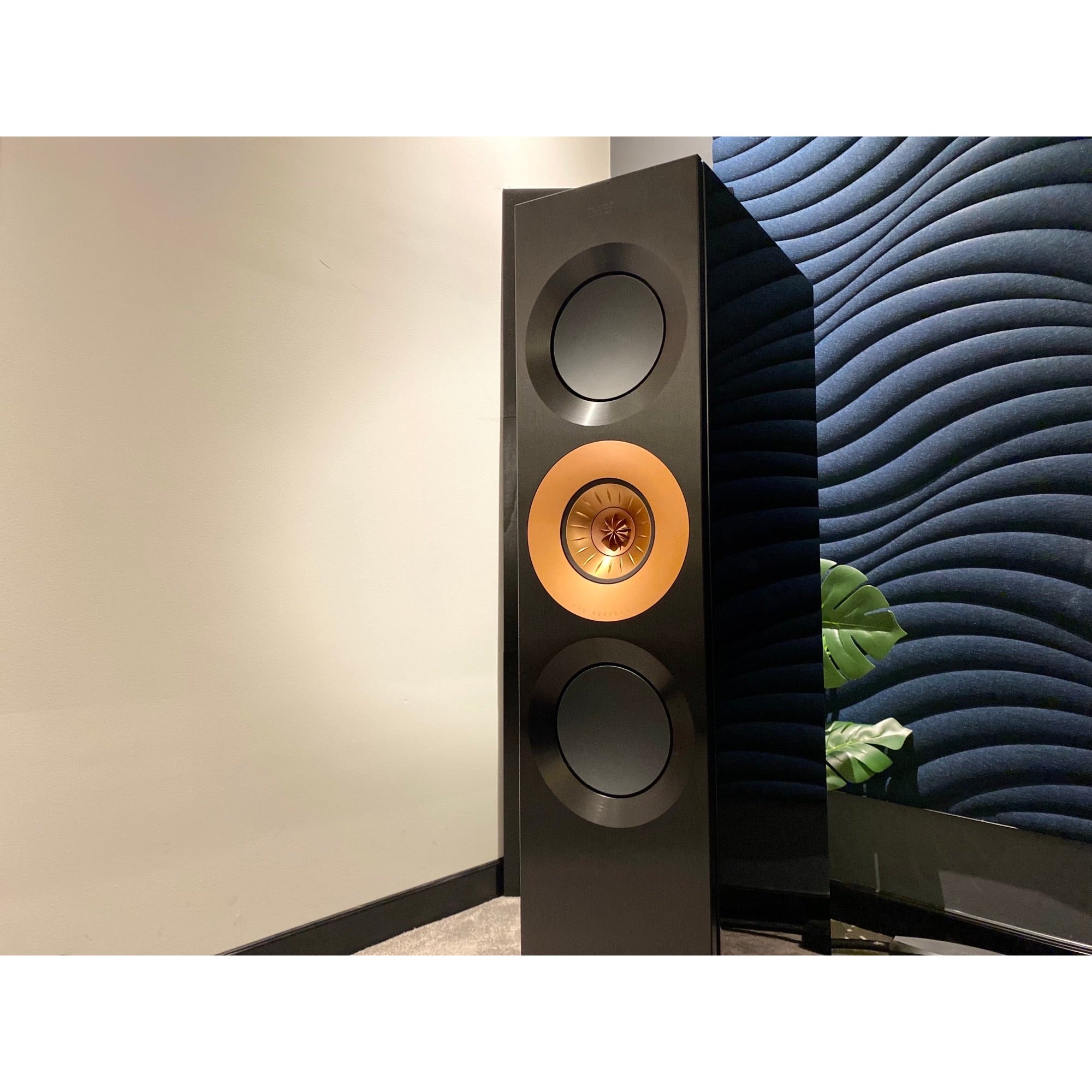 Kef reference 3 sales speakers