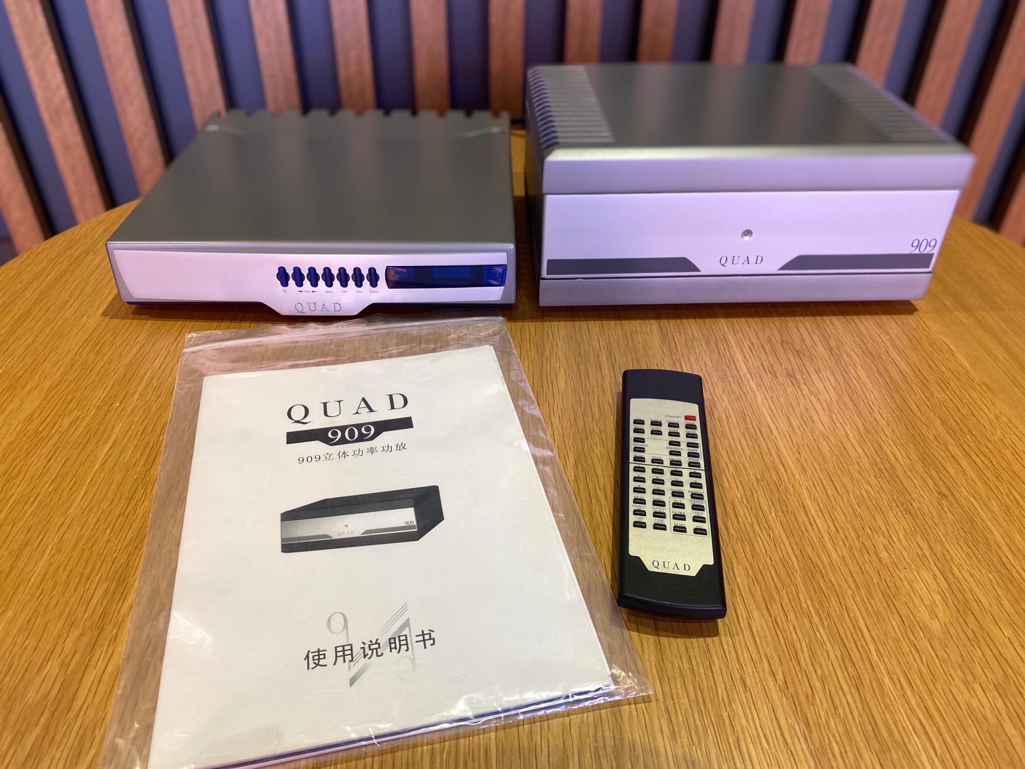 Quad 99 Pre Amplifier and 909 Power Amplifier - As Traded