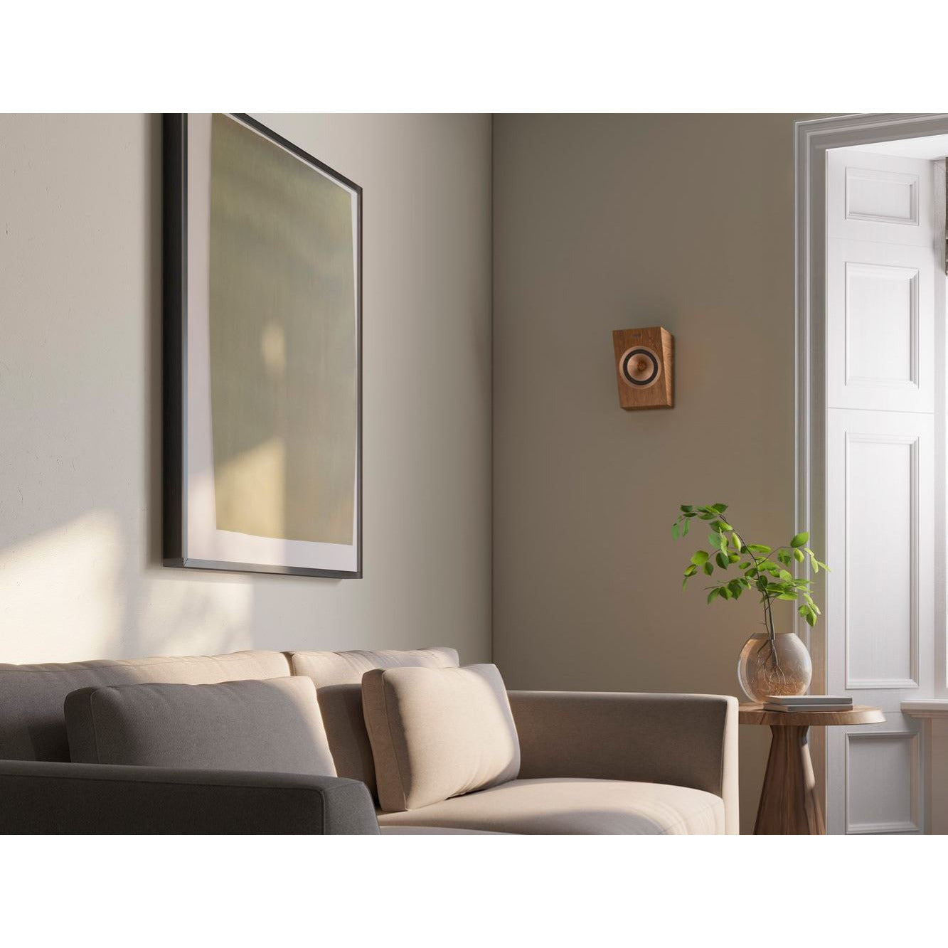 KEF R8 Meta Walnut Room