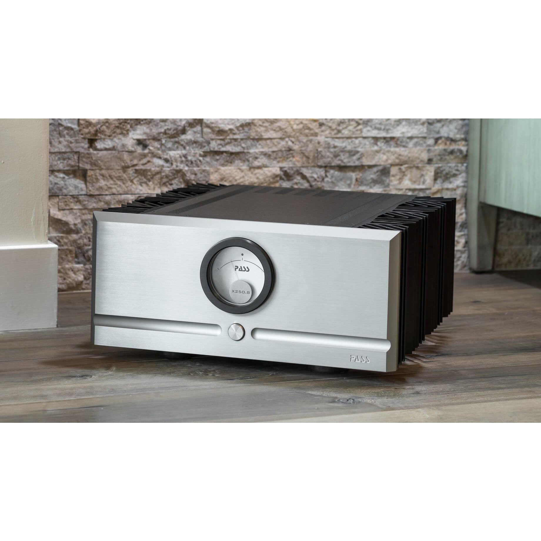 Silver Pass Labs X250.8 Amplifier
