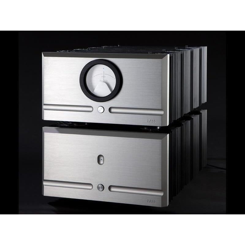 Silver Pass Labs XS300 Monoblock Amplifier Reflection