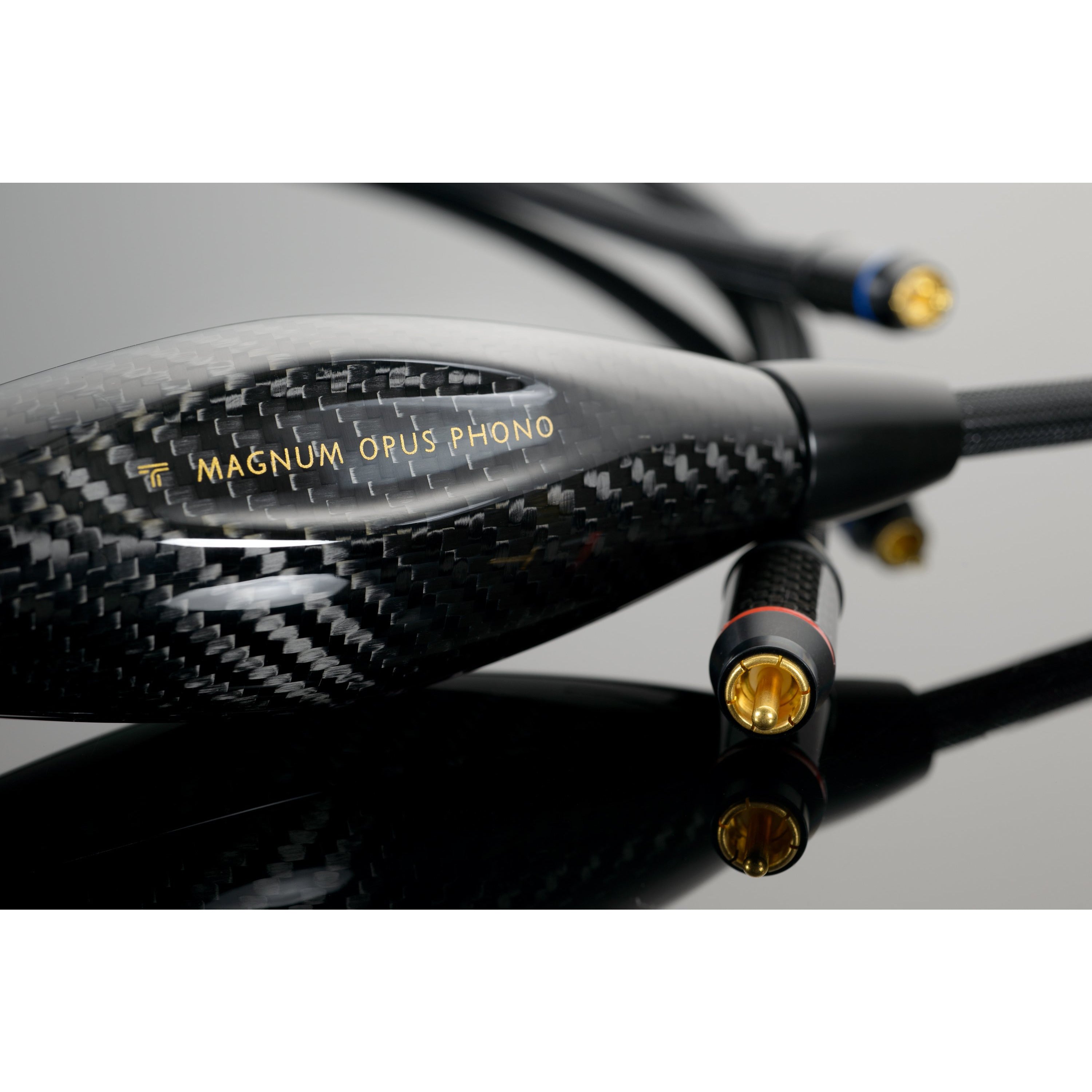 Transparent Magnum Opus Phono Interconnect RCA Closeup Logo